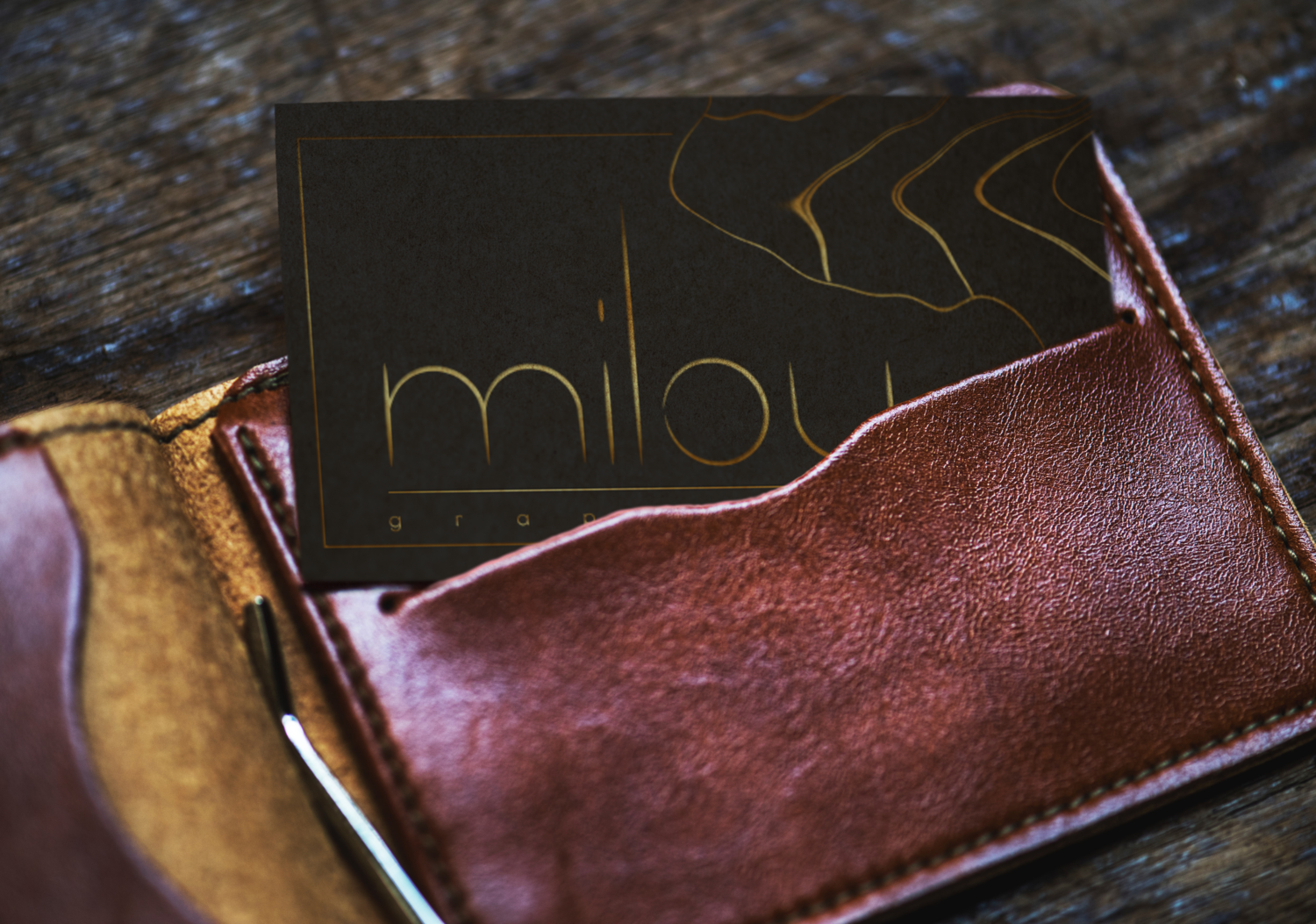 Carte de visite or et noir, par Milou