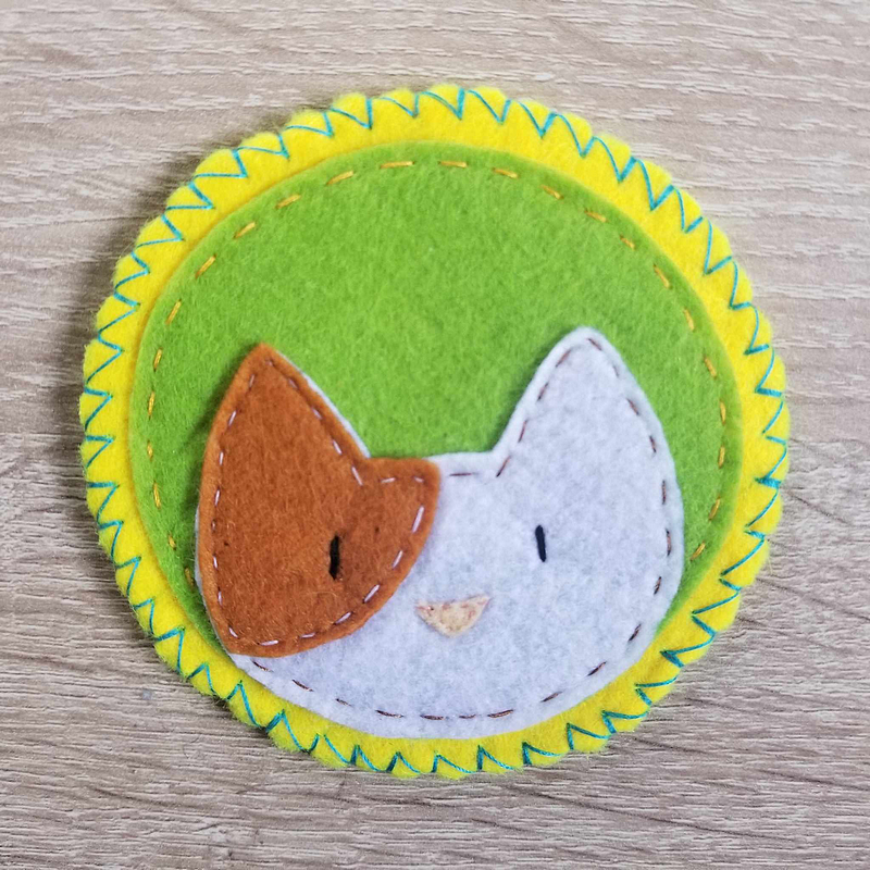 Sous-tasse chat, par Milou